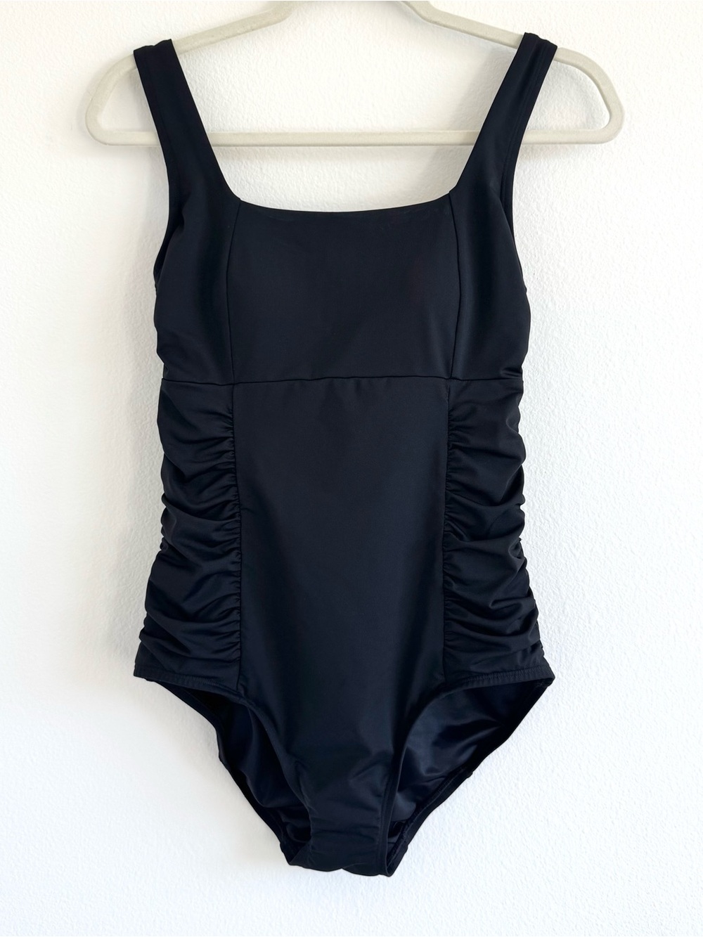 Lands End One Piece Swimsuit Black Side Ruching